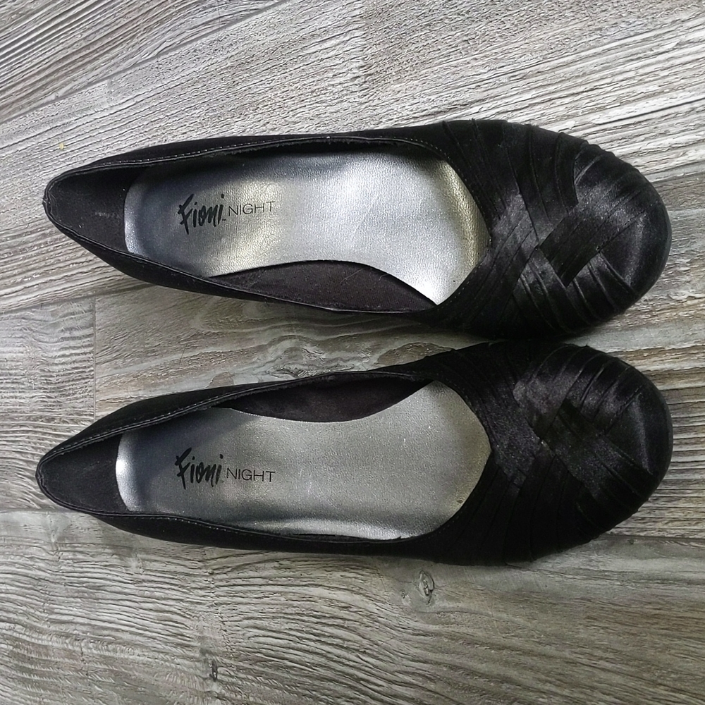 Fioni Black Pumps 6.5 - Picture 2 of 6